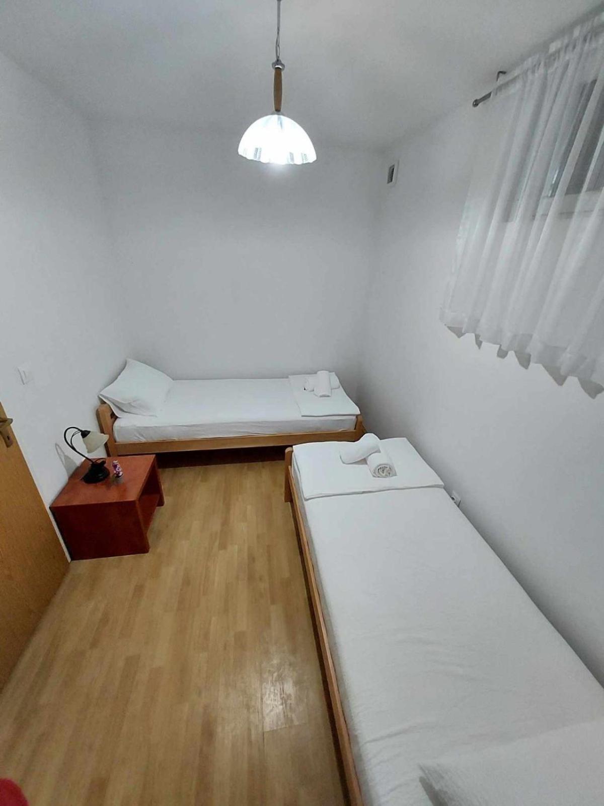 Emi Apartmán